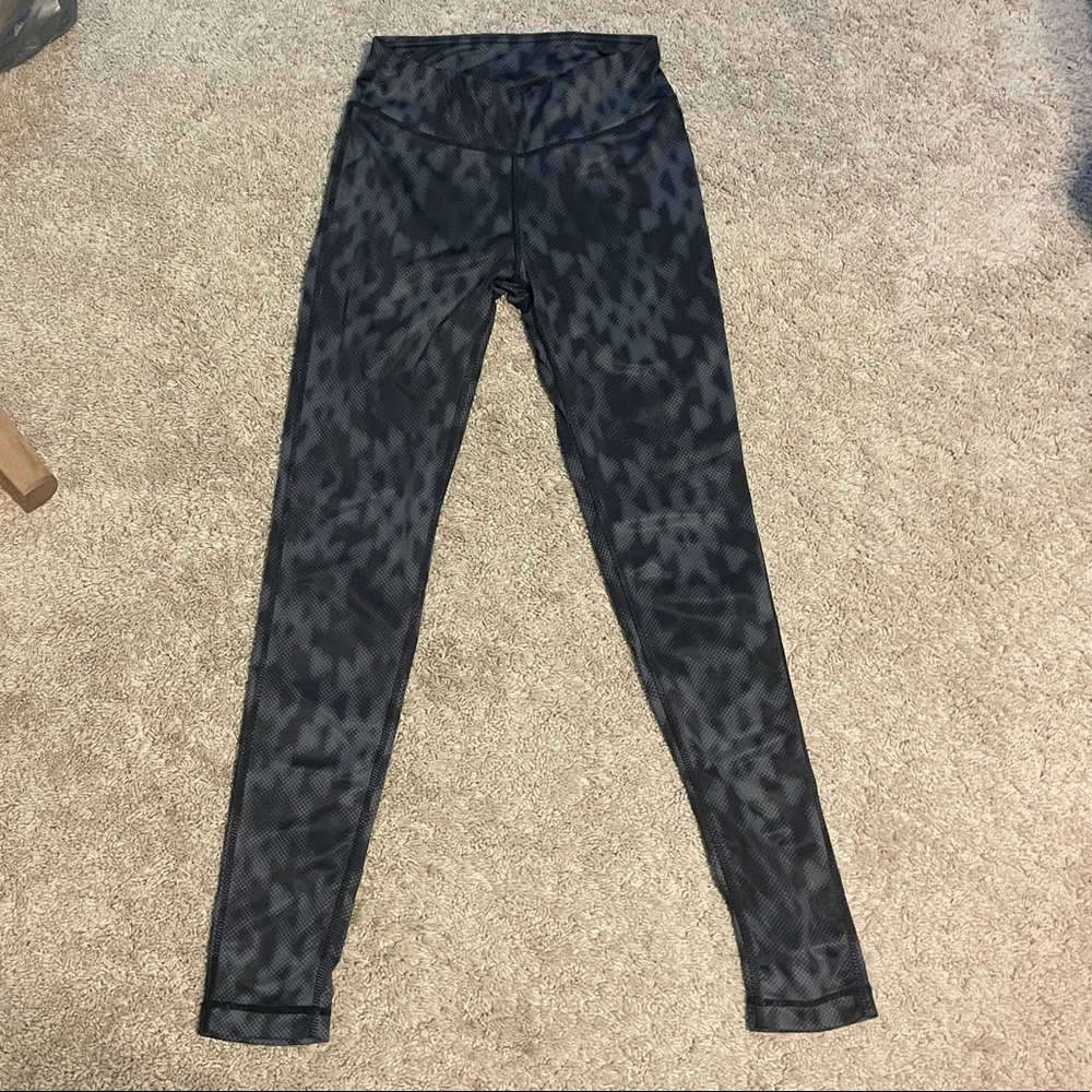 Women’s Athletic Leggings